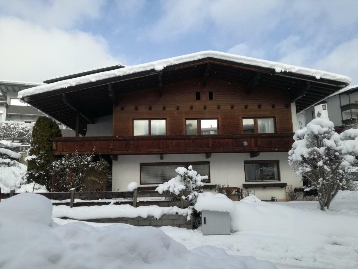 Ferienhaus Krismer Fuegen Exterior photo